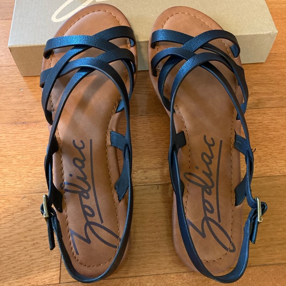 Zodiac Shoes - NEW! Size 10M, Black, Zodiac Sandals